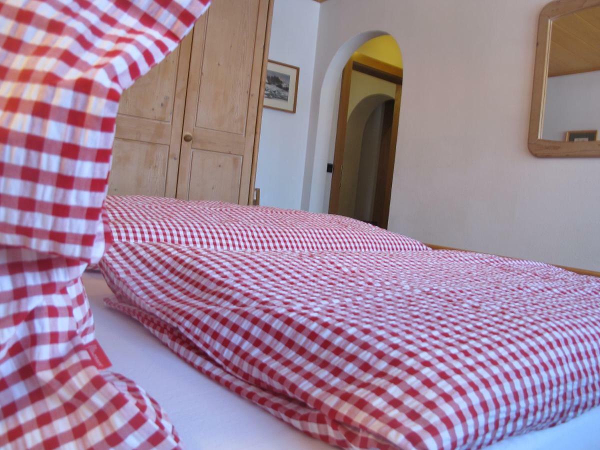 Villa Ula Verda- Apartments Marianna Santa Cristina Val Gardena المظهر الخارجي الصورة